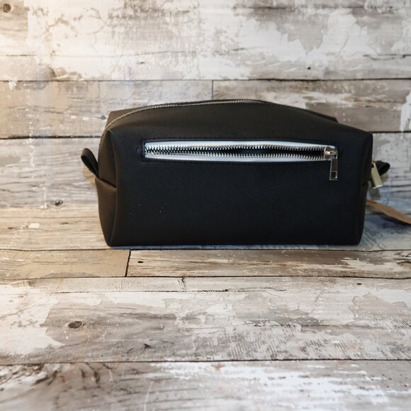 RAE DUNN EVERYTHING COSMETIC BAG NWT - Picture 3 of 3